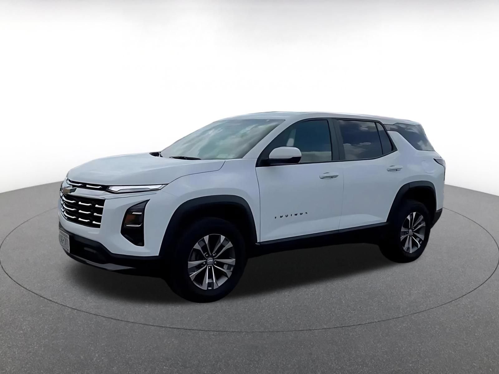 Used 2025 Chevrolet Equinox LT FWD image 7
