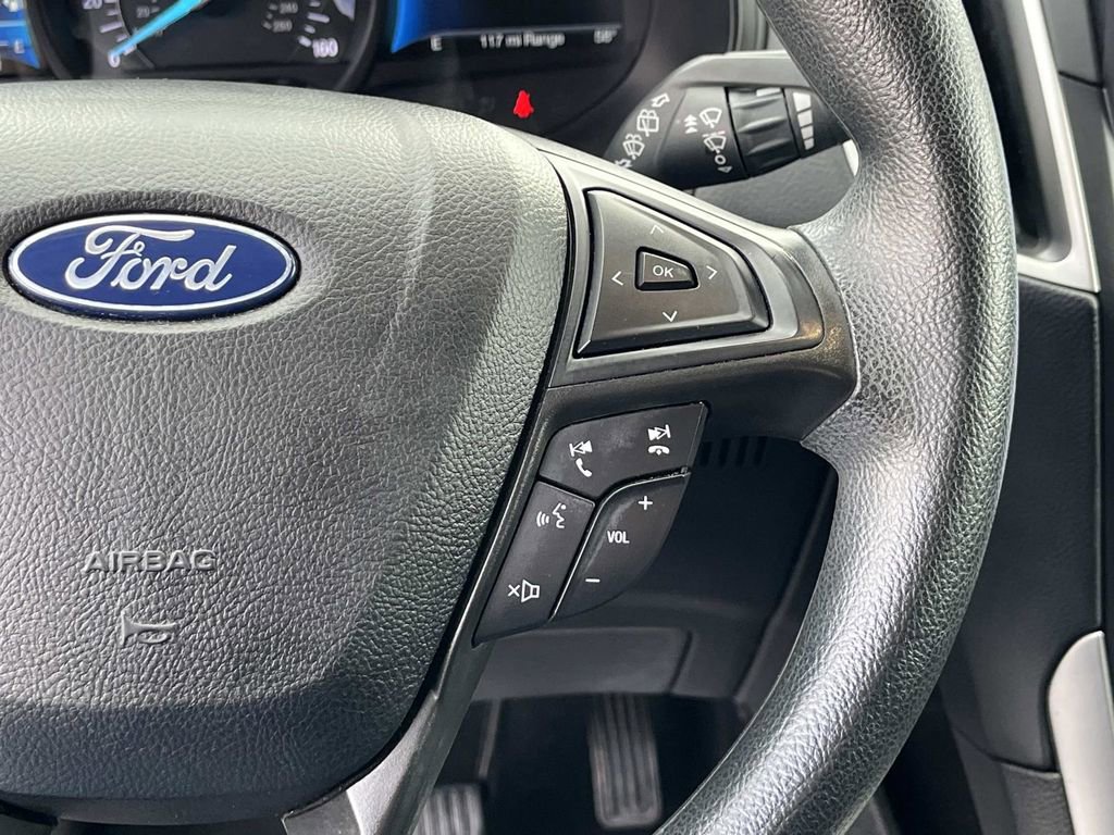 Used 2022 Ford Edge SE w/ Black Appearance Package image 29