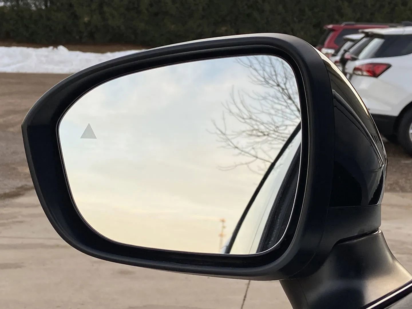 Used 2024 Nissan Ariya AWD image 9