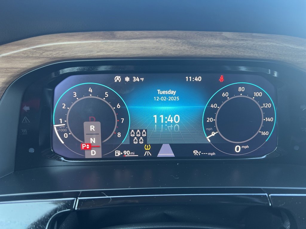 Used 2025 Volkswagen Atlas SE image 15