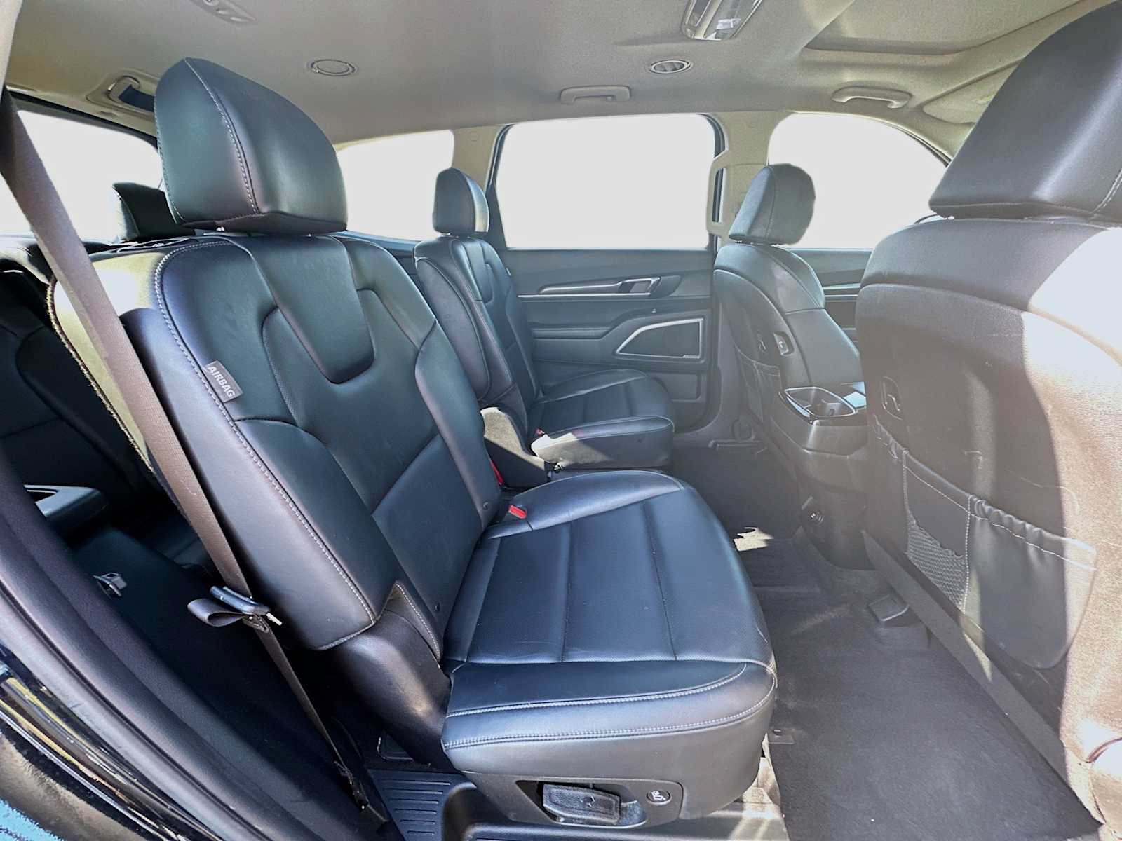 Used 2025 Kia Telluride S AWD/4WD image 30