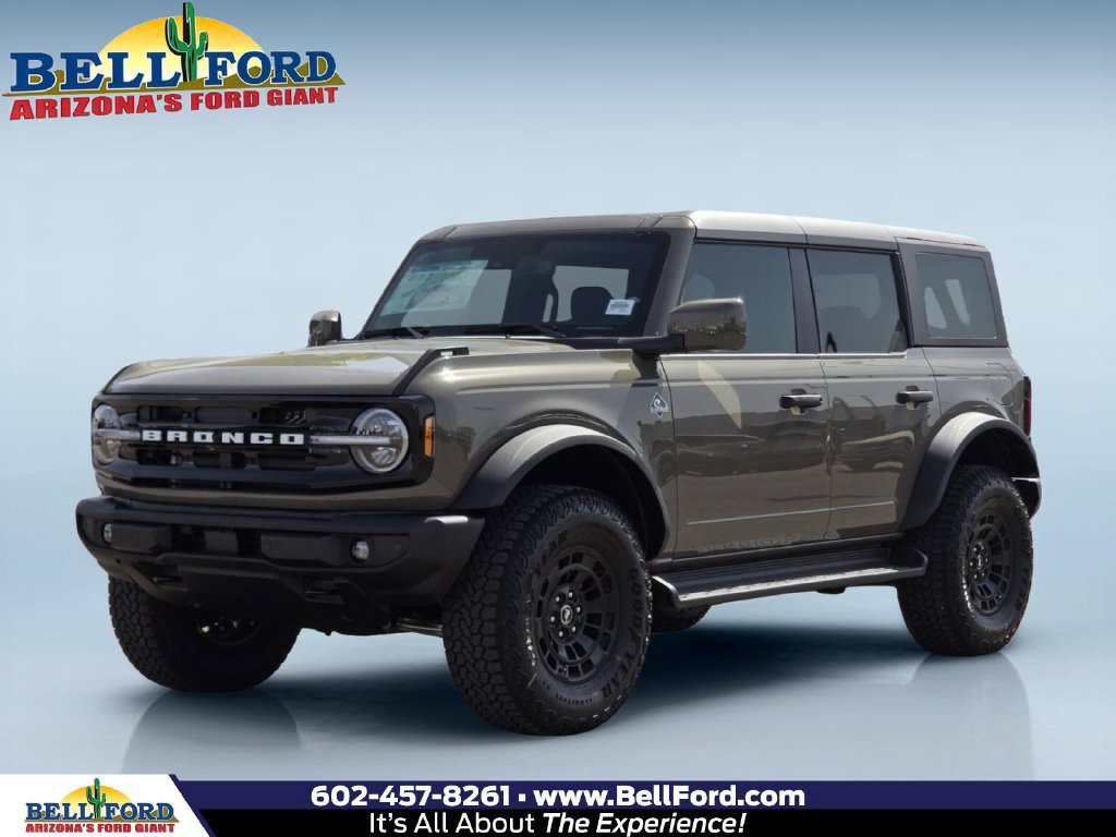 New 2026 Ford Bronco Outer Banks w/ Sasquatch Package