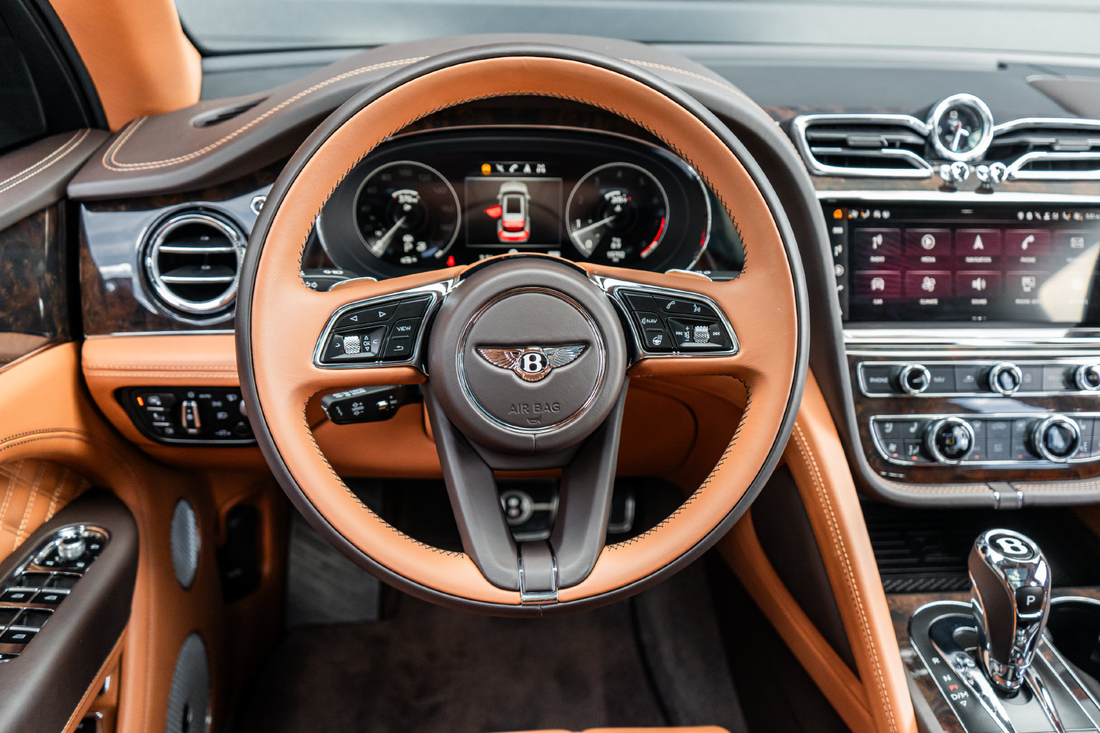 Certified 2022 Bentley Bentayga AWD/4WD image 31