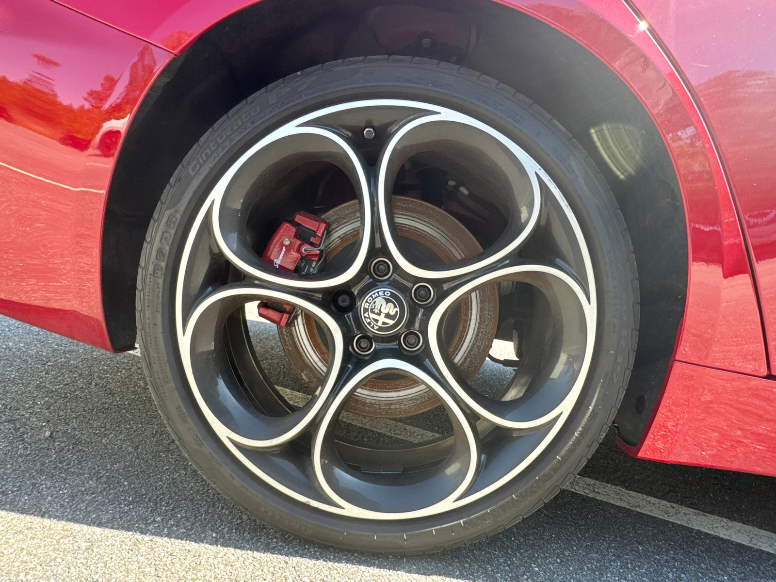 Used 2024 Alfa Romeo Giulia Veloce image 20