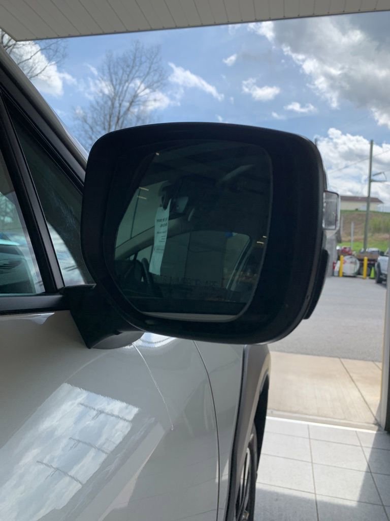 Certified 2025 Subaru Outback Onyx Edition XT w/ Popular Package #2 image 15