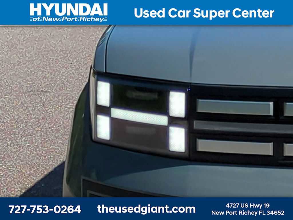 Certified 2024 Hyundai Santa Fe SEL FWD image 9