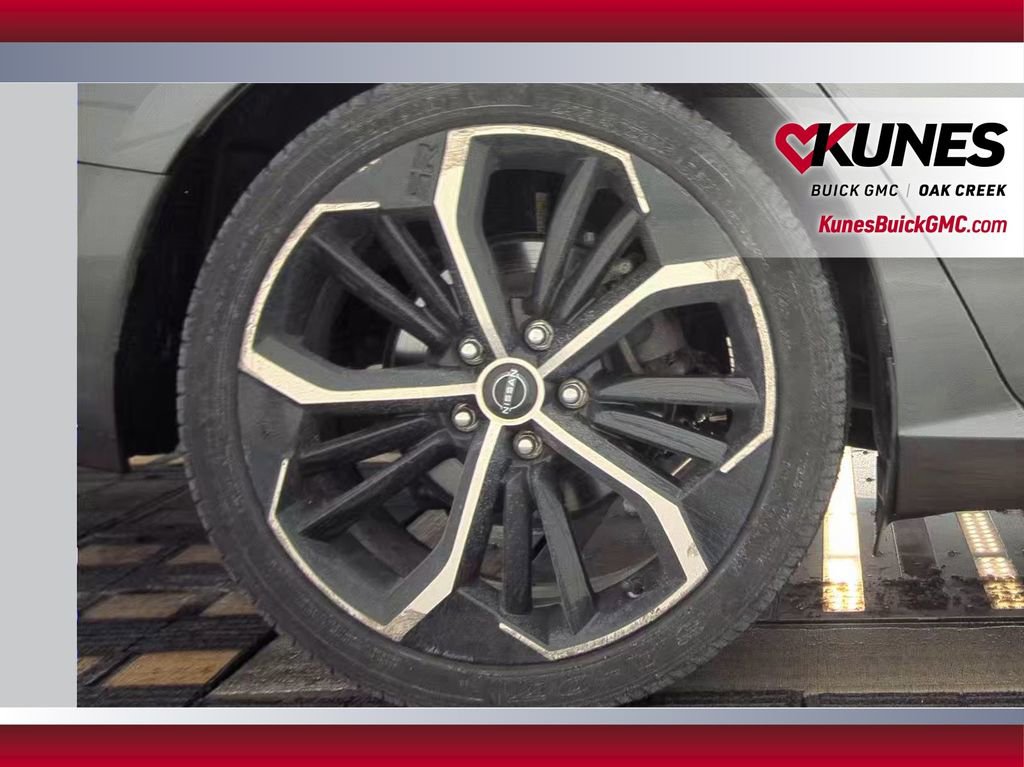 Used 2024 Nissan Altima 2.5 SR image 11