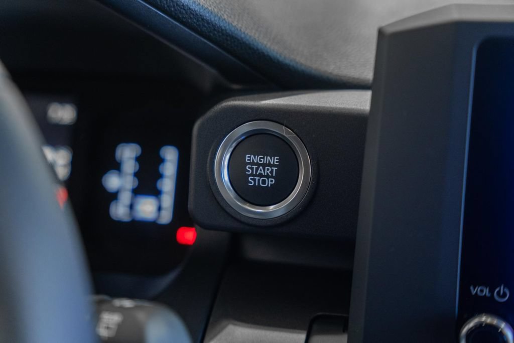 New 2026 Toyota 4Runner SR5 AWD/4WD image 21