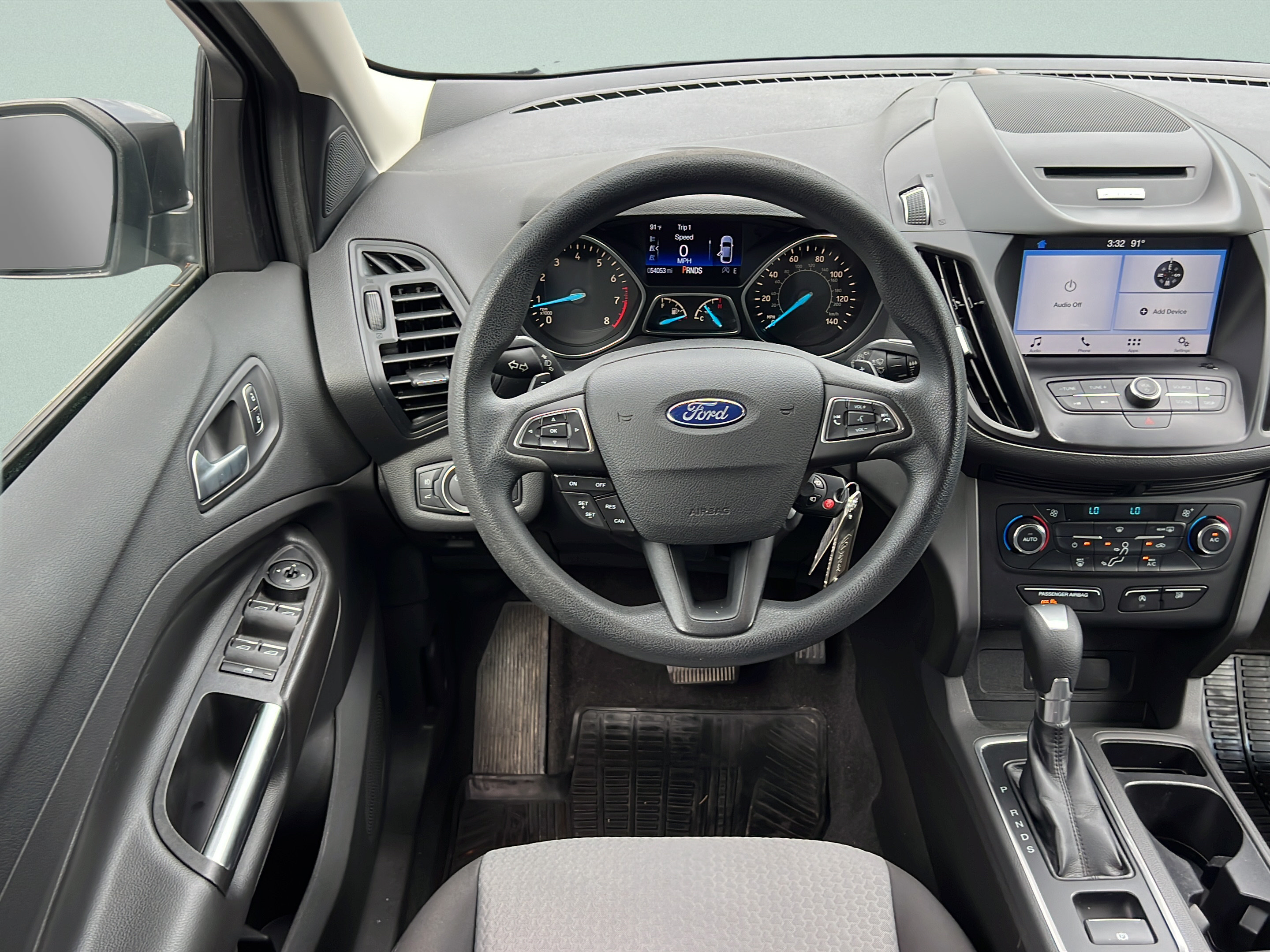 Used 2017 Ford Escape SE w/ Equipment Group 201A AWD/4WD image 16
