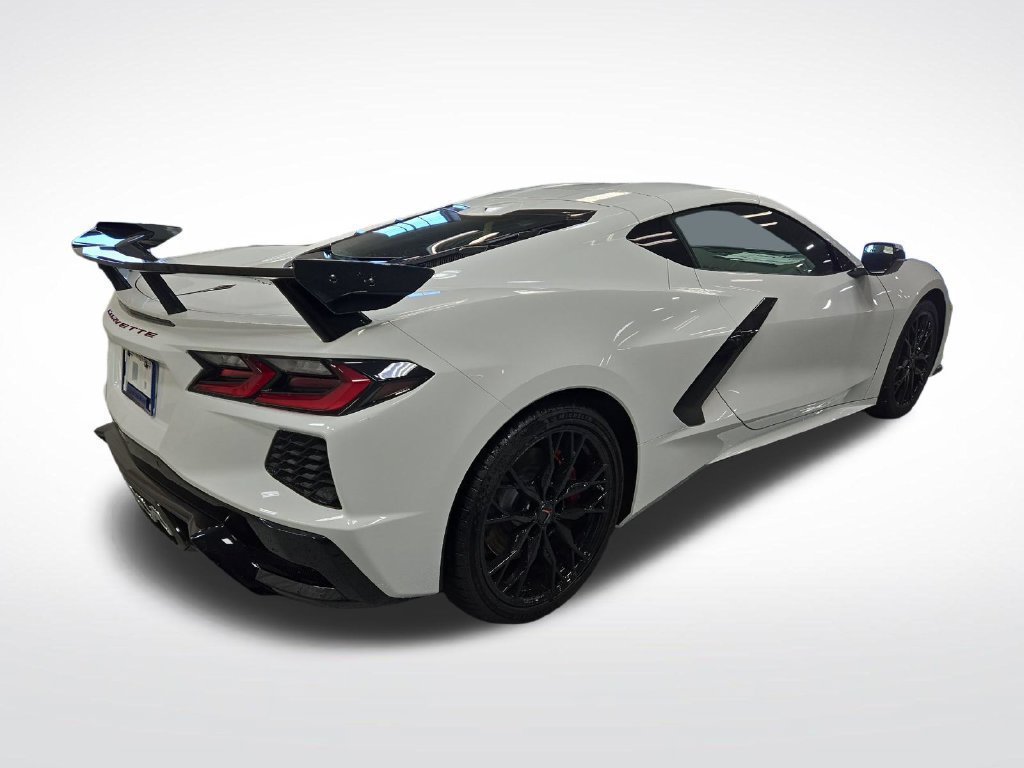 New 2027 Chevrolet Corvette Stingray Coupe w/ Z51 Performance Package RWD image 5