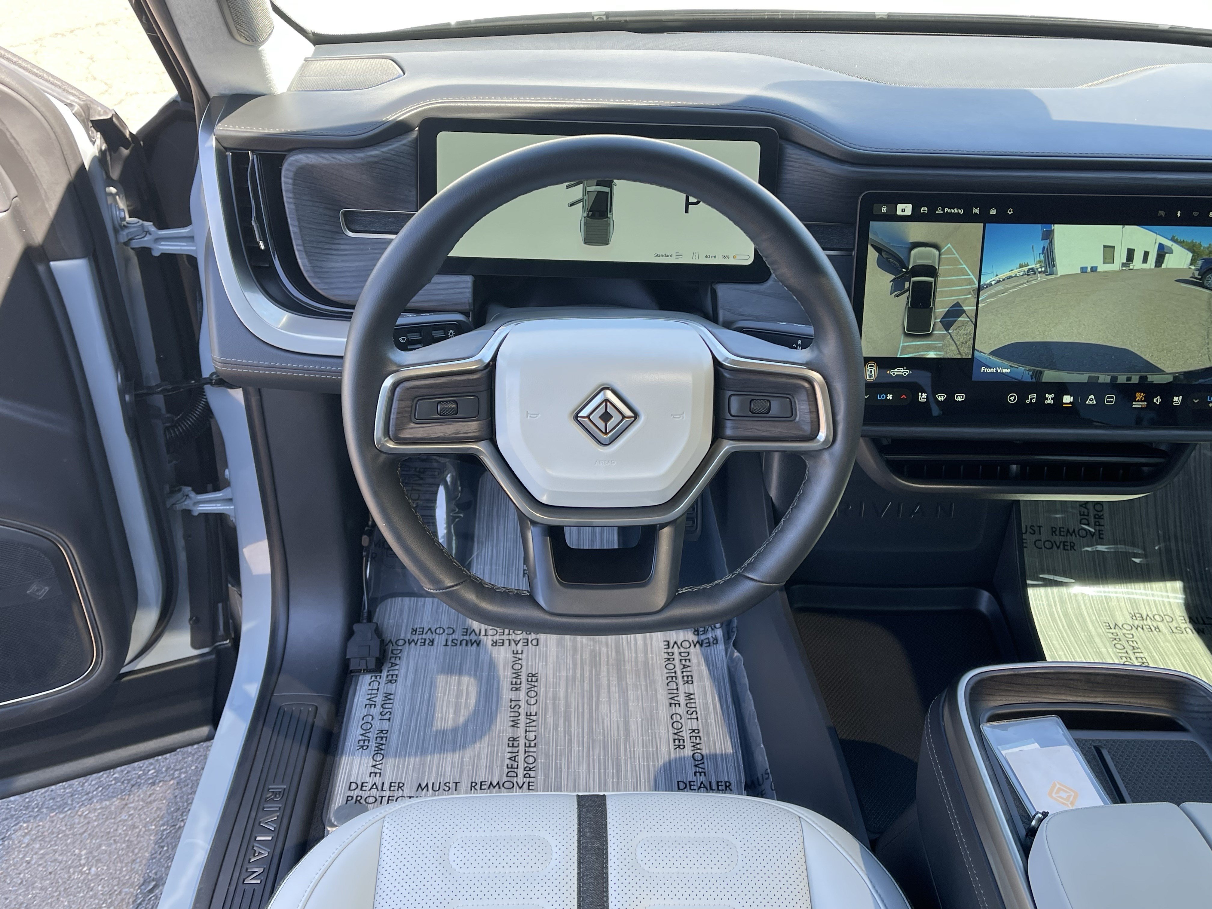 Used 2025 Rivian R1T Adventure AWD/4WD image 14