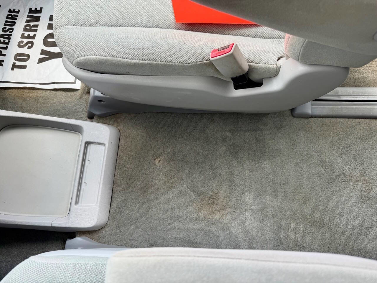 Used 2014 Toyota Sienna L FWD image 44
