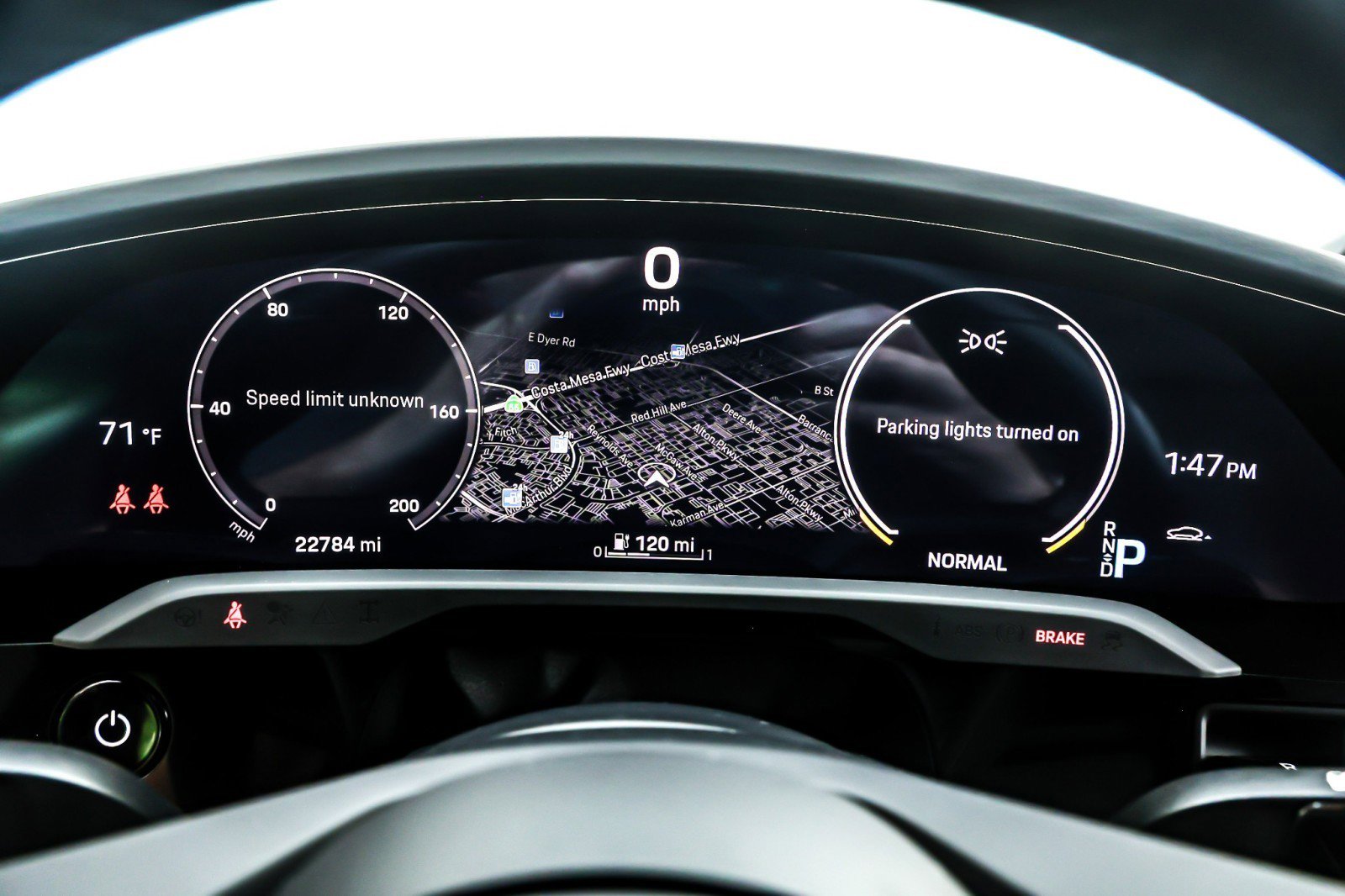 Used 2023 Porsche Taycan 4S image 18