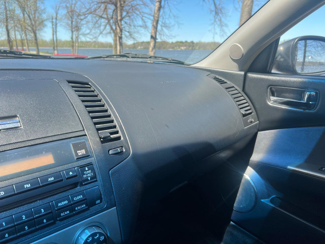 Used 2005 Nissan Altima 2.5 S w/ (S02) Side Airbags Pkg FWD image 31