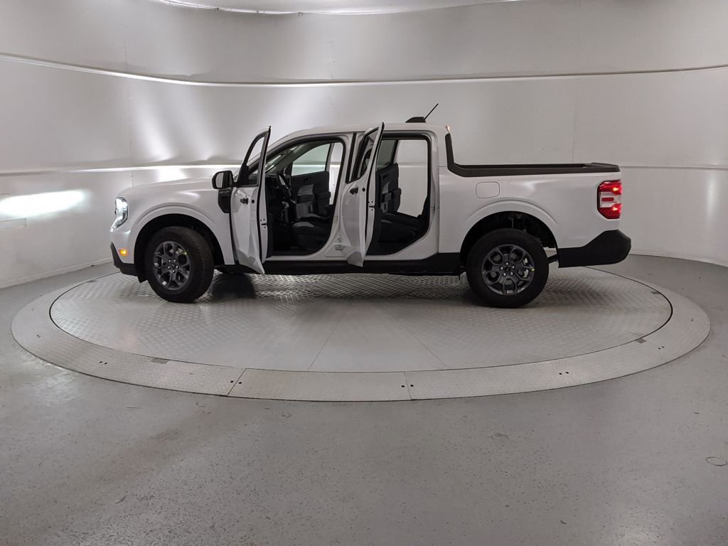 New 2025 Ford Maverick XLT w/ Equipment Group 302A image 11