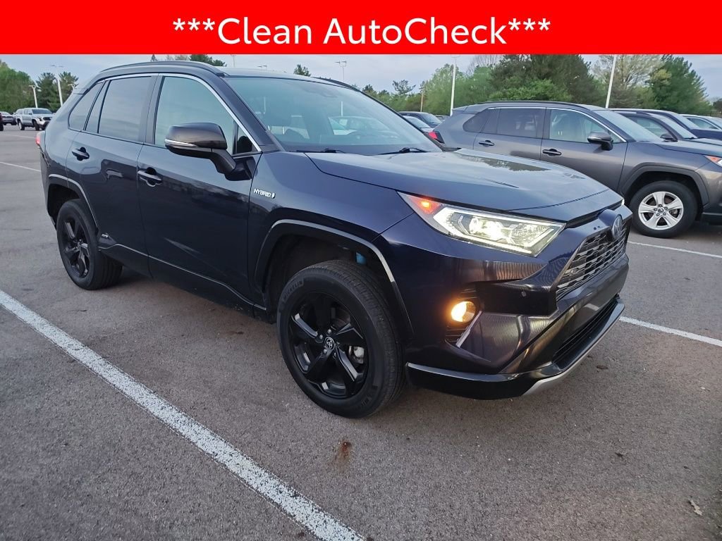 Used 2021 Toyota RAV4 XSE image 3