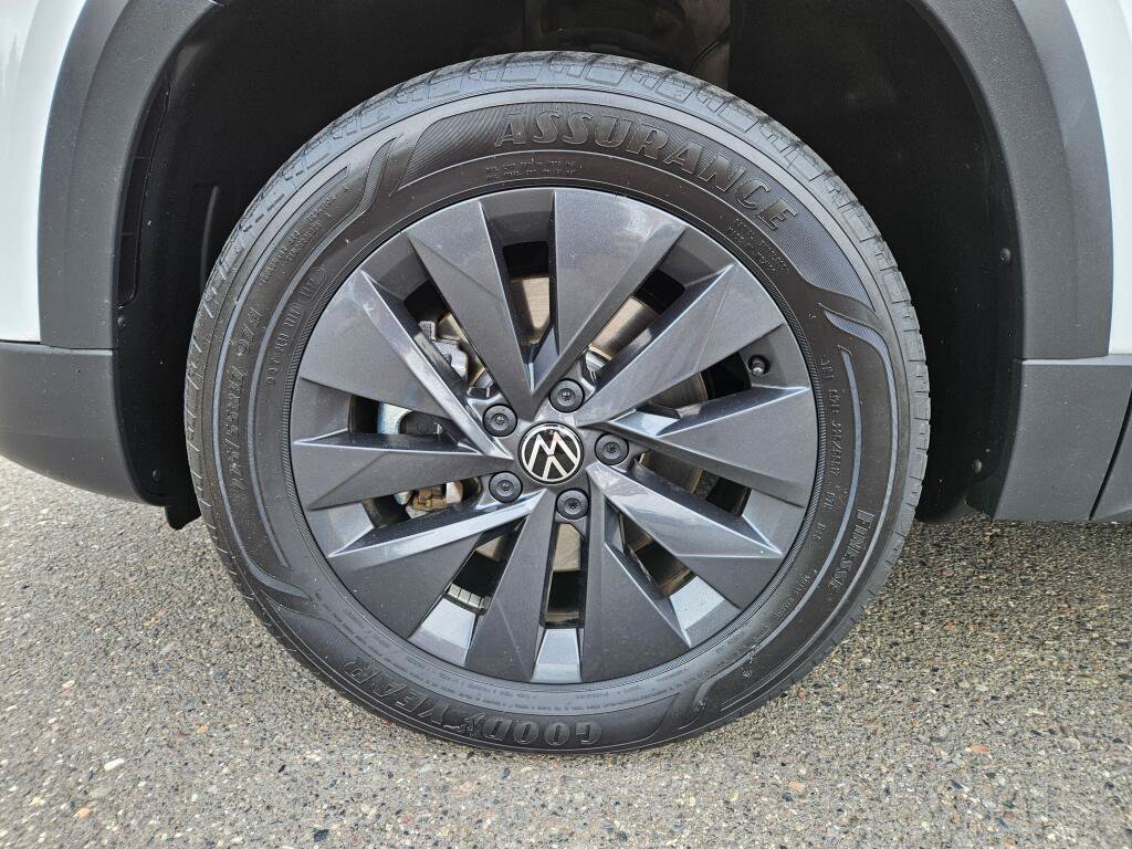 Used 2022 Volkswagen Taos S AWD/4WD image 8