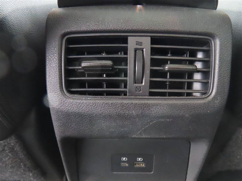 Used 2023 Nissan Rogue SL AWD/4WD image 32