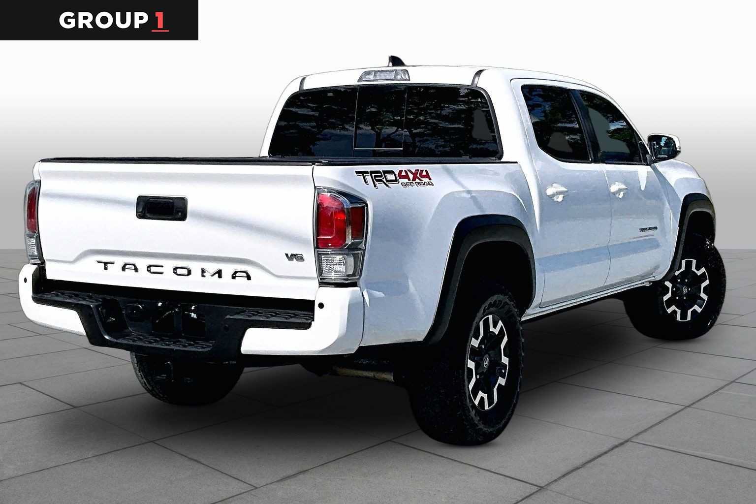 Used 2020 Toyota Tacoma TRD Off-Road w/ Technology Package AWD/4WD image 24