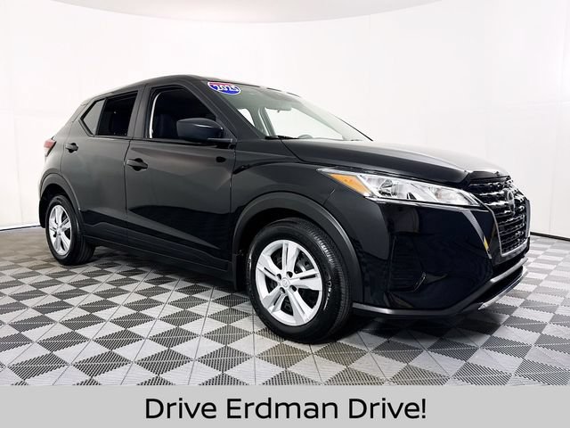 Certified 2025 Nissan Kicks Play S