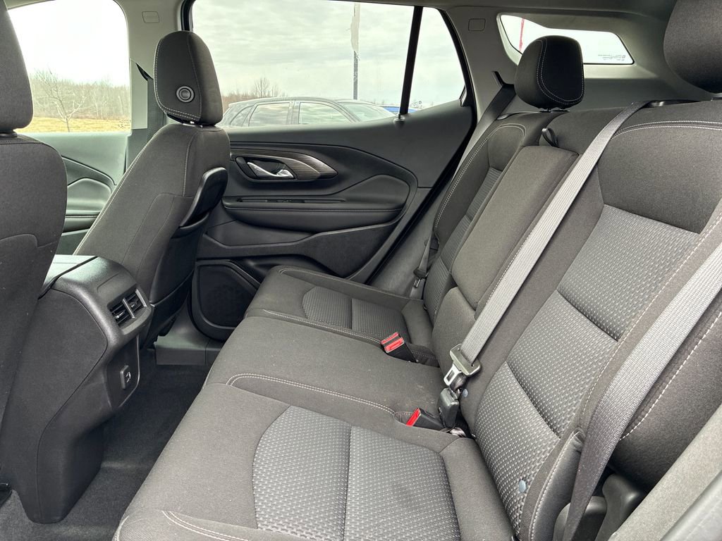 Used 2022 GMC Terrain SLE w/ Driver Convenience Package image 15