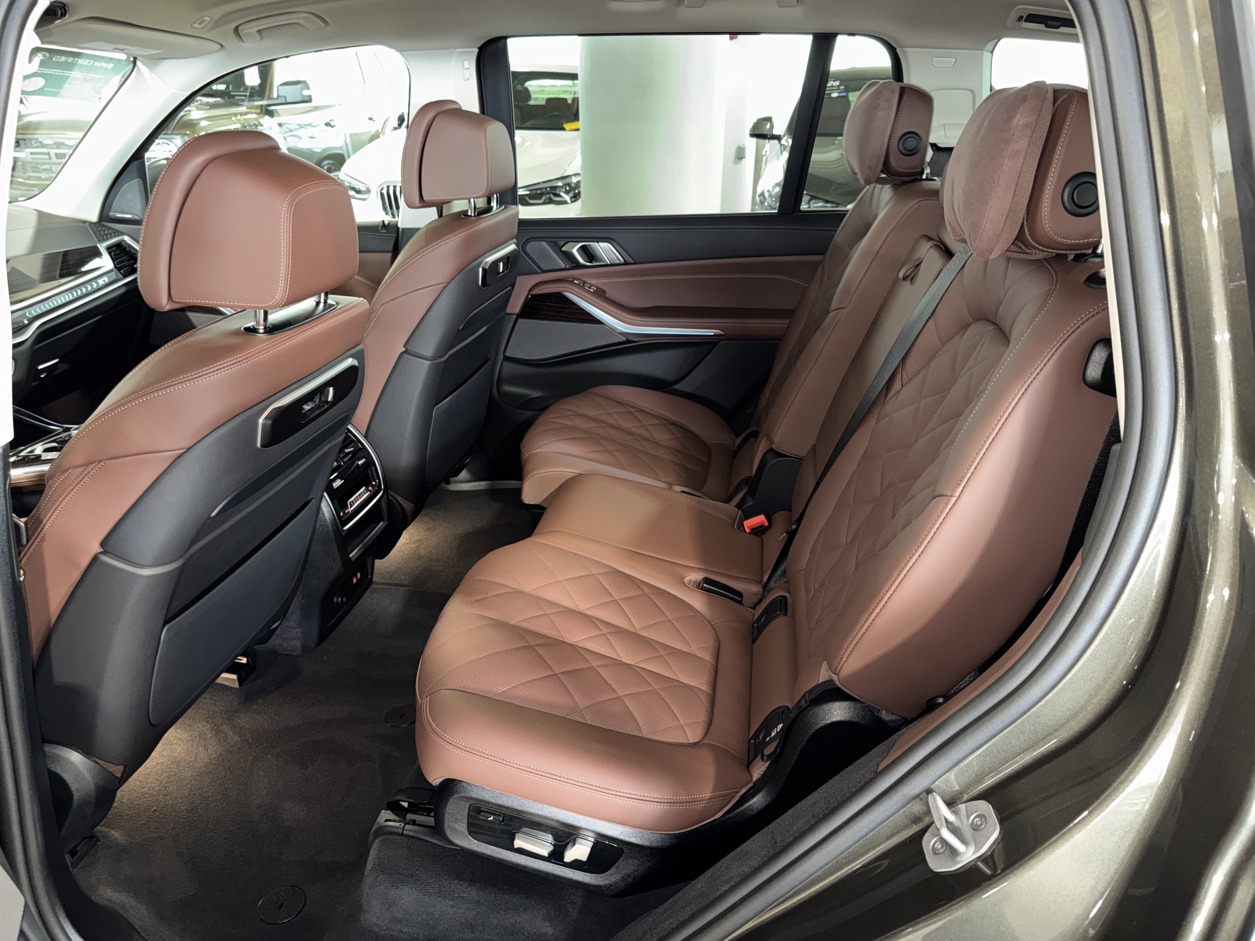 Certified 2026 BMW X7 xDrive40i AWD/4WD image 16