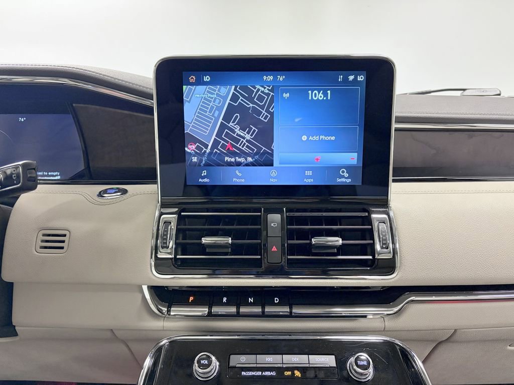 Used 2021 Lincoln Navigator L Reserve w/ Luxury Package AWD/4WD image 18