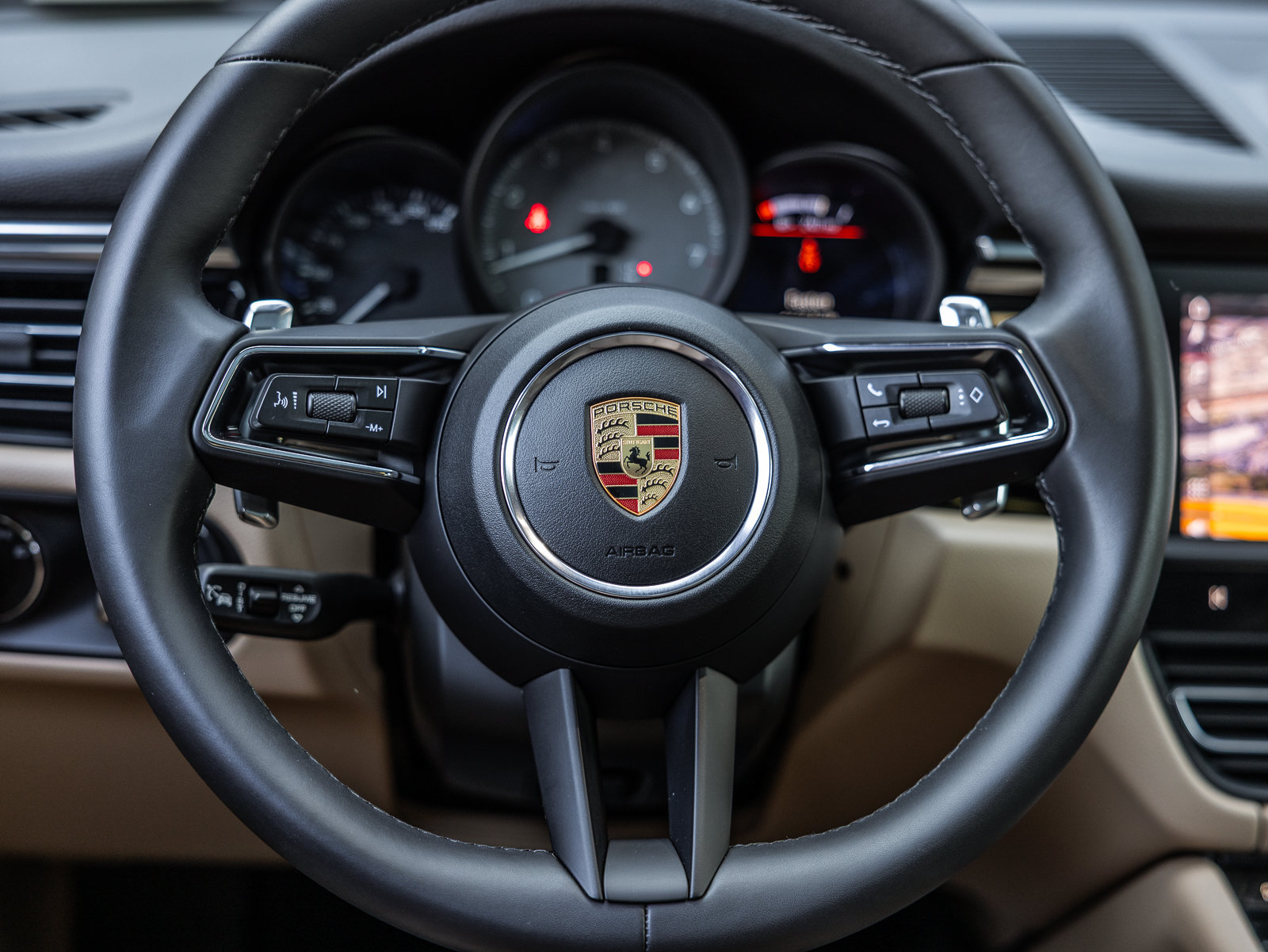 Certified 2026 Porsche Macan S AWD/4WD image 14