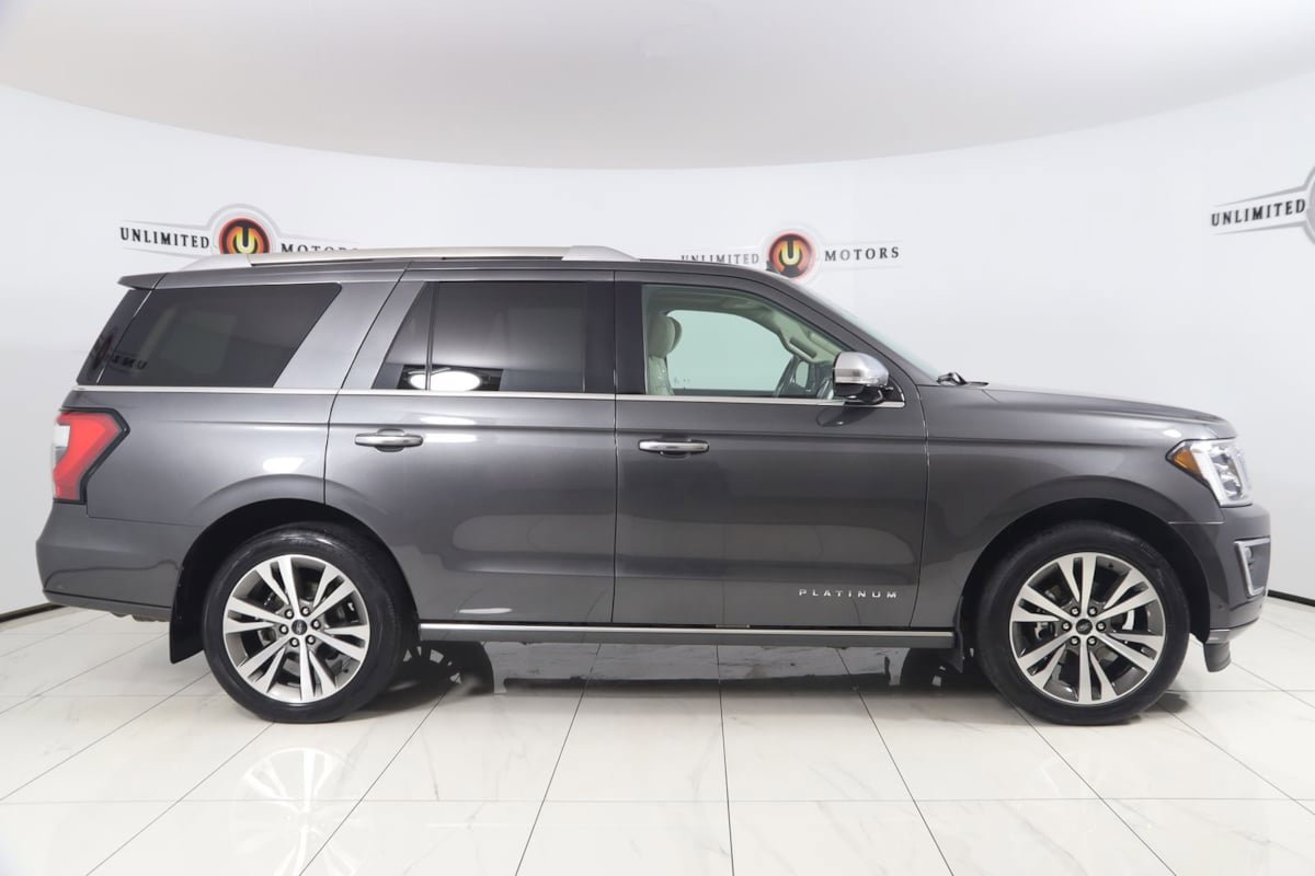 Used 2020 Ford Expedition Platinum AWD/4WD image 2