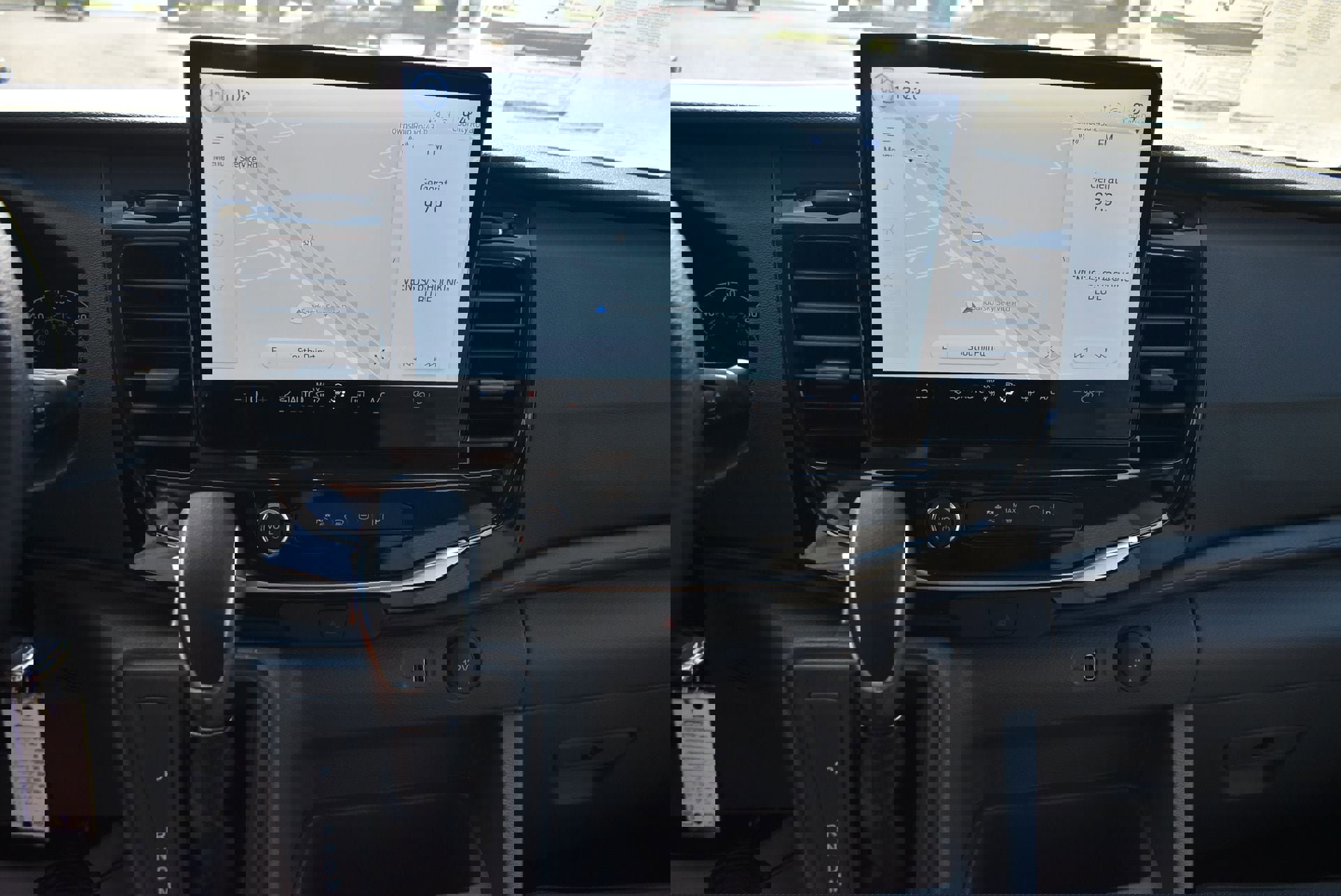 New 2025 Ford Transit 350 XLT image 24