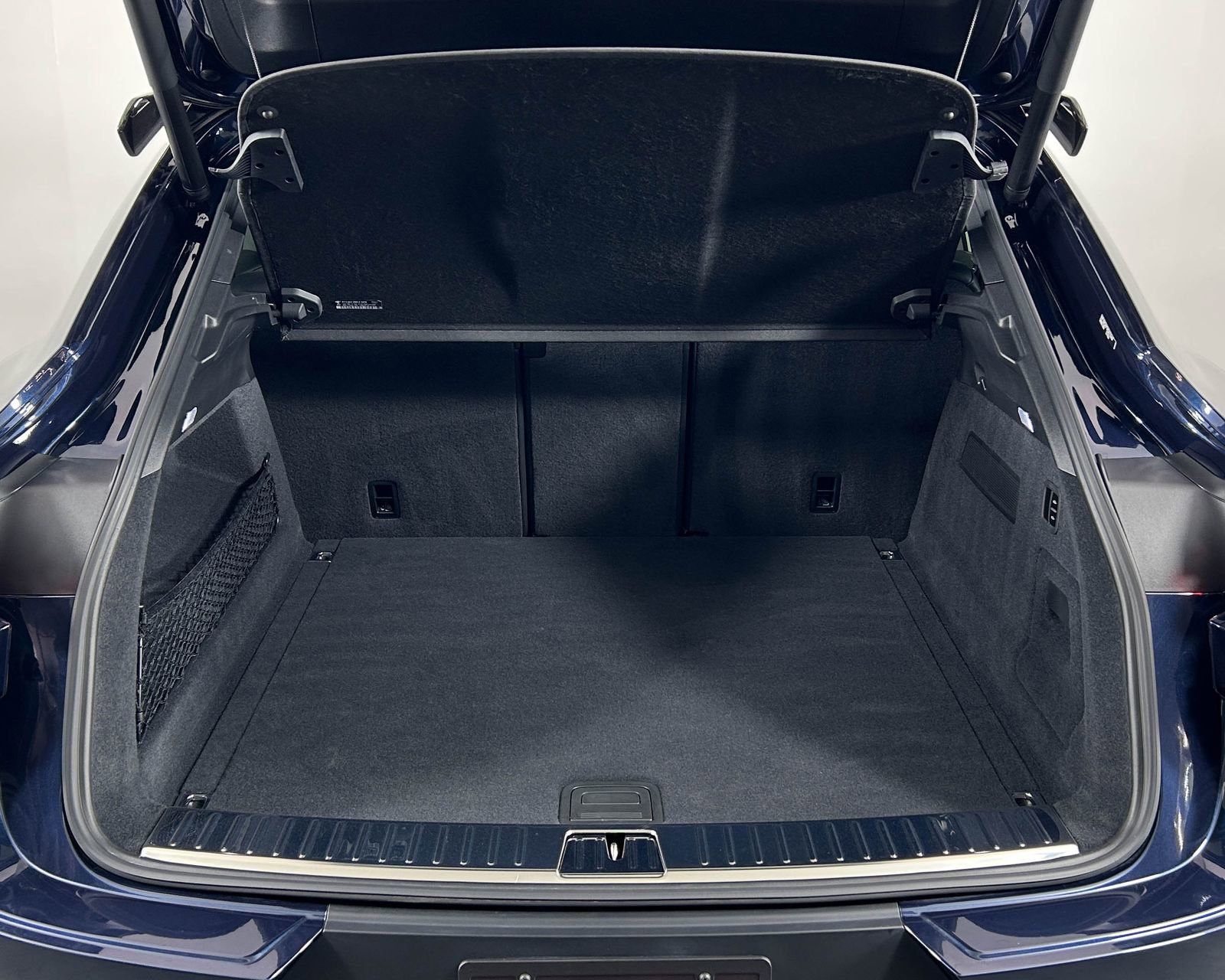 Used 2024 Porsche Cayenne Turbo GT image 29