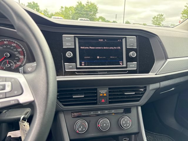 Used 2019 Volkswagen Jetta S w/ Driver Assistance Package FWD image 21