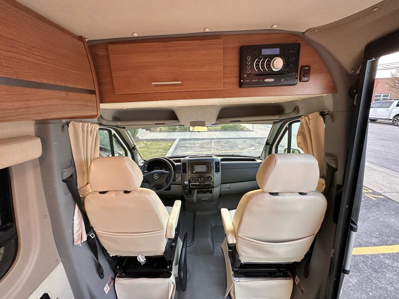 Used 2014 Mercedes-Benz Sprinter 3500 image 56