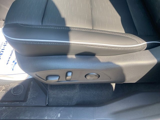 New 2026 Buick Enclave Sport Touring w/ Power Package image 18