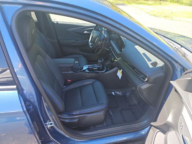 New 2026 Buick Envista Sport Touring w/ Convenience I Package FWD image 22