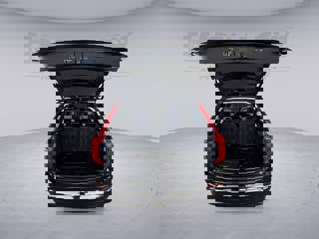 Used 2023 Volvo XC90 B6 Plus w/ Protection Package Premier image 19