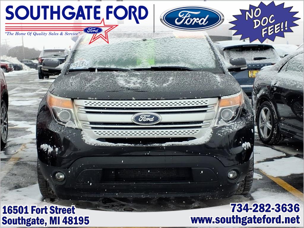 Used 2014 Ford Explorer XLT w/ Equipment Group 202A image 1