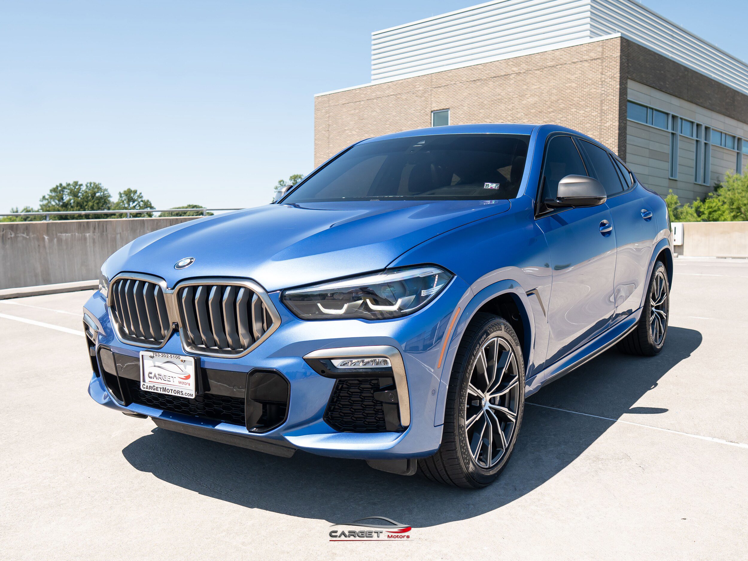 Used 2020 BMW X6 M50i w/ Premium Package AWD/4WD image 3