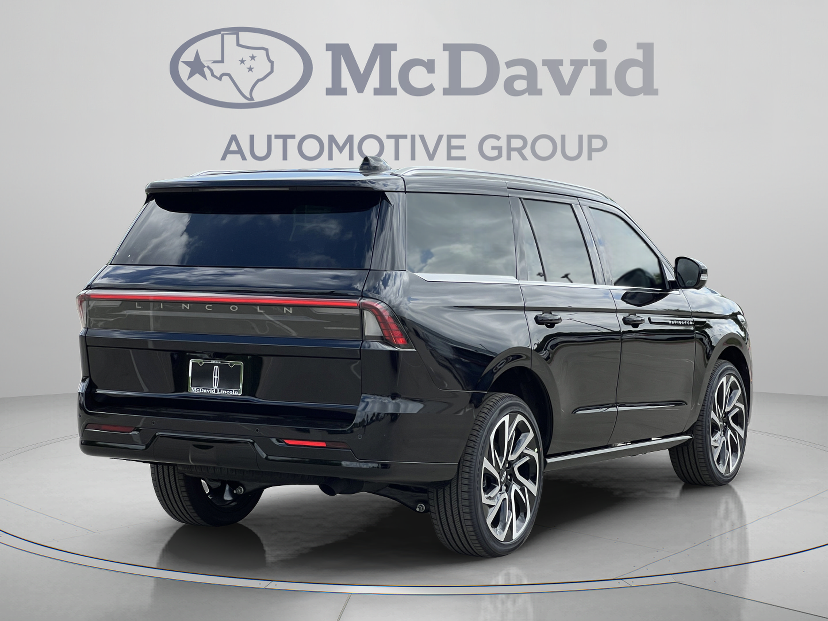 New 2026 Lincoln Navigator Black Label AWD/4WD image 6