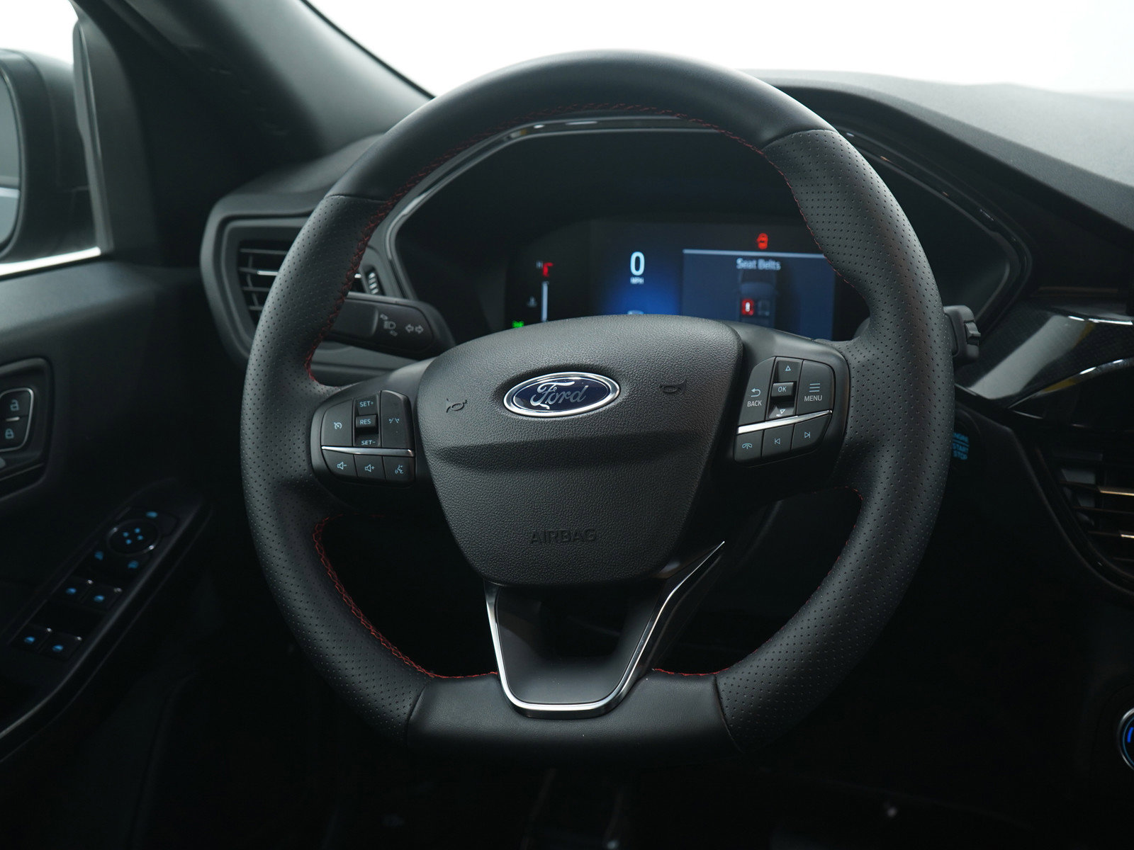 Used 2025 Ford Escape ST-Line image 18