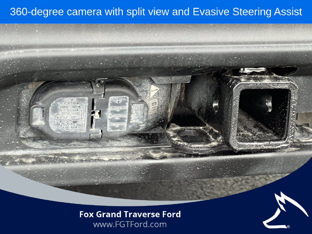 Certified 2022 Ford Explorer ST w/ Equipment Group 401A AWD/4WD image 9