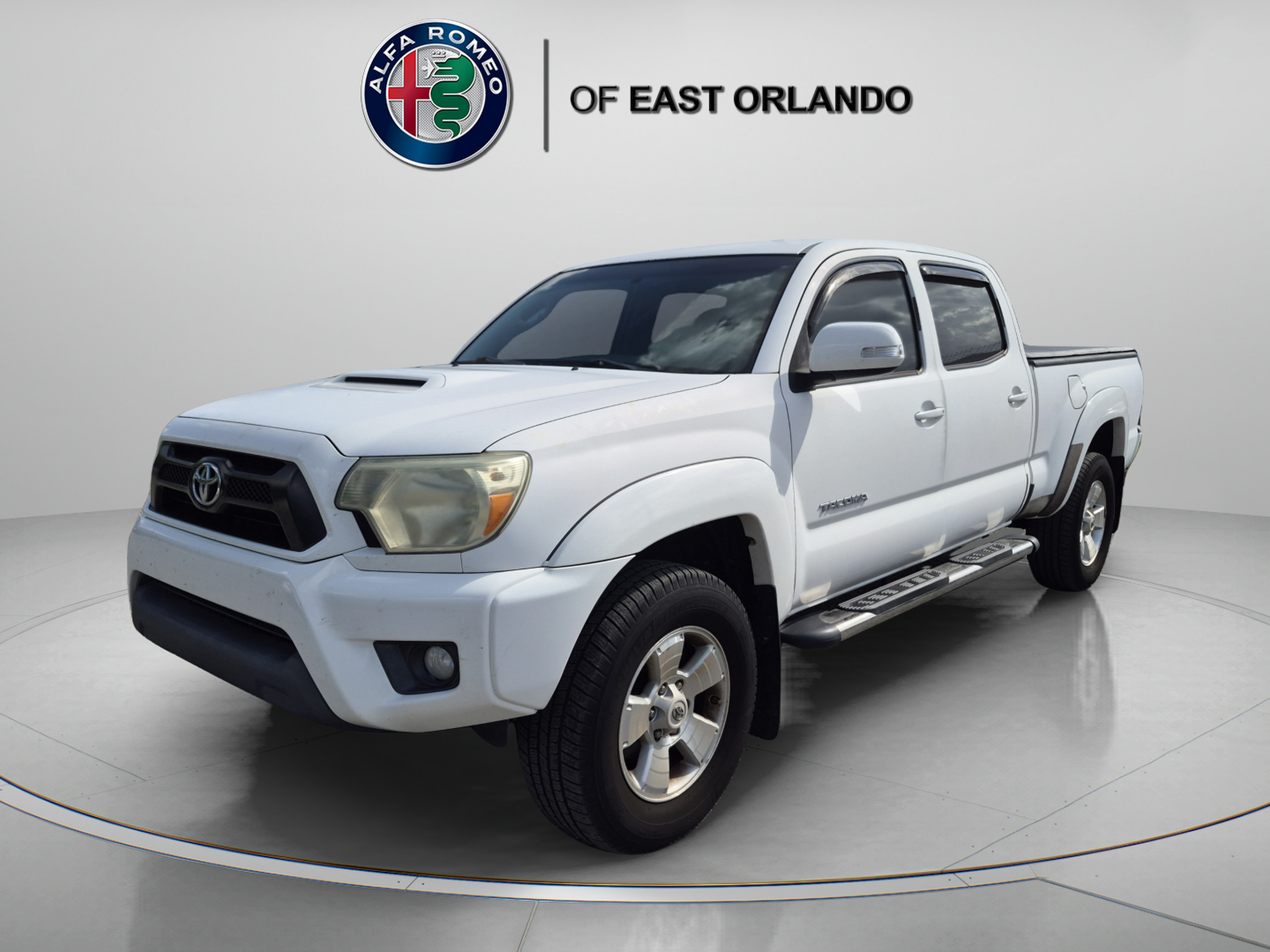 Used 2015 Toyota Tacoma PreRunner w/ TRD Sport Package RWD image 3