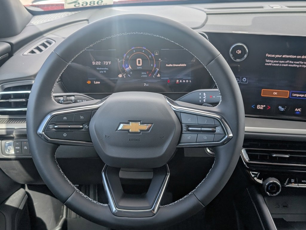 New 2025 Chevrolet Traverse LT w/ Sun and Wheel Package image 16