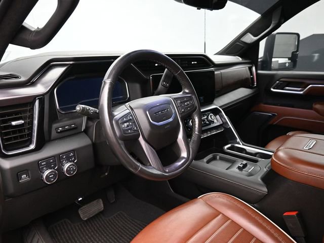 Used 2024 GMC Sierra 2500 Denali Ultimate w/ Max Trailering Package AWD/4WD image 12