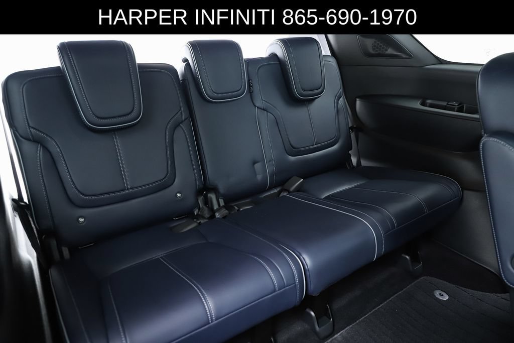 Certified 2026 INFINITI QX80 4WD w/ Sport Exterior Package image 40