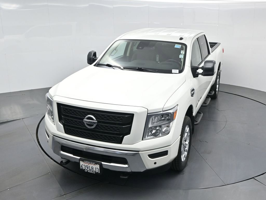 Used 2021 Nissan Titan SV w/ SV Convenience Package image 51