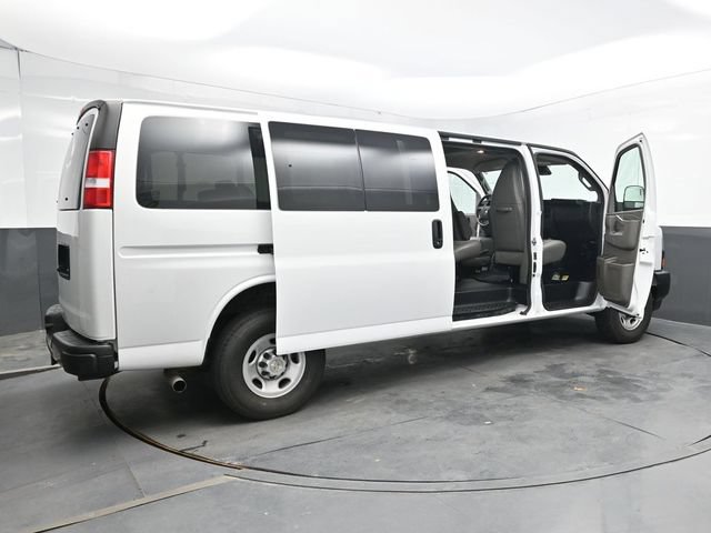 Used 2024 Chevrolet Express 3500 LS RWD image 47