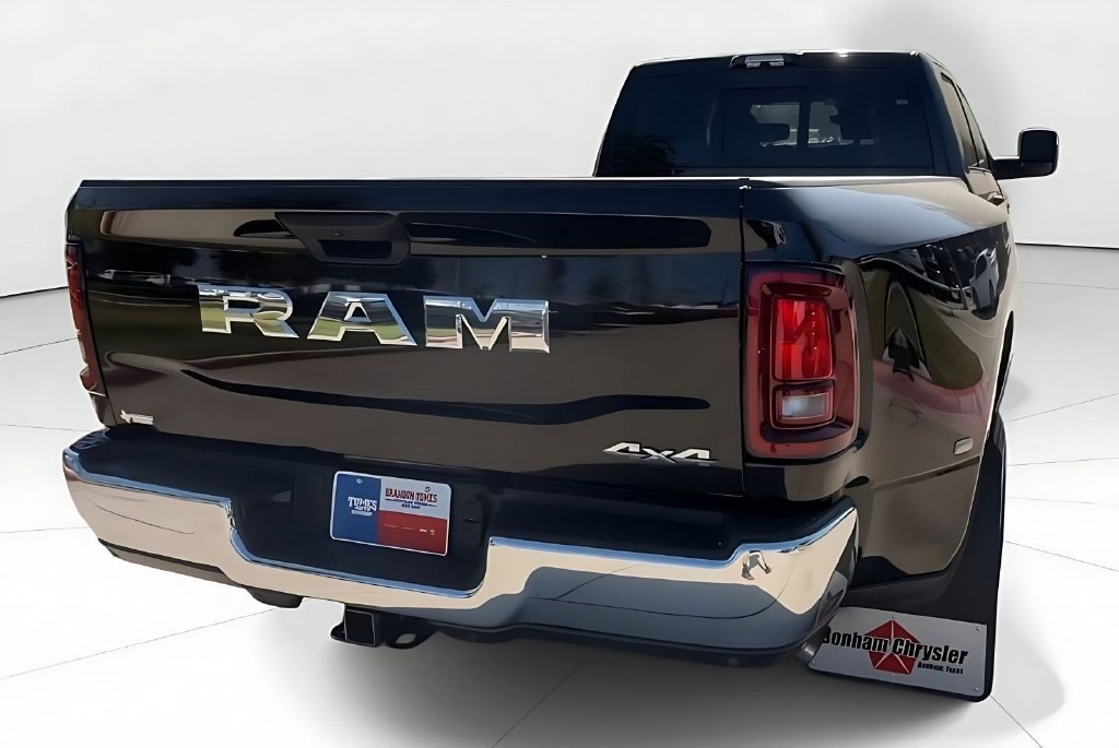 Certified 2026 RAM 3500 Tradesman AWD/4WD image 8