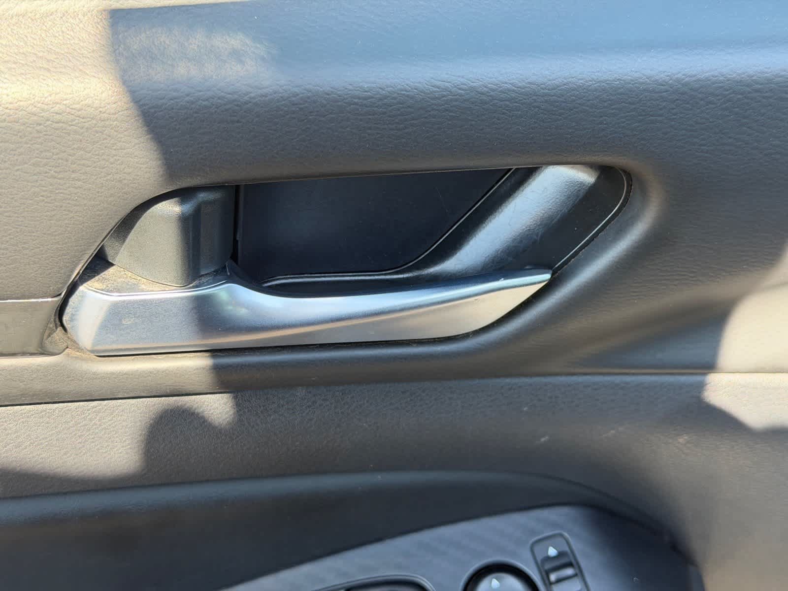 Certified 2025 Nissan Altima 2.5 SV FWD image 12