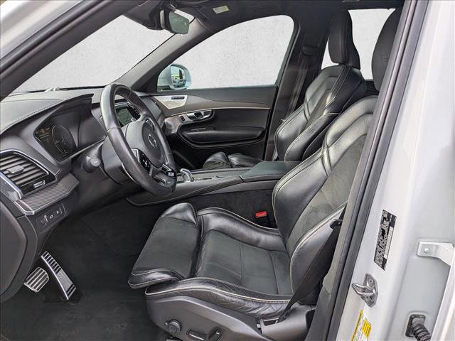 Used 2019 Volvo XC90 T8 R-Design w/ Advanced Package image 11
